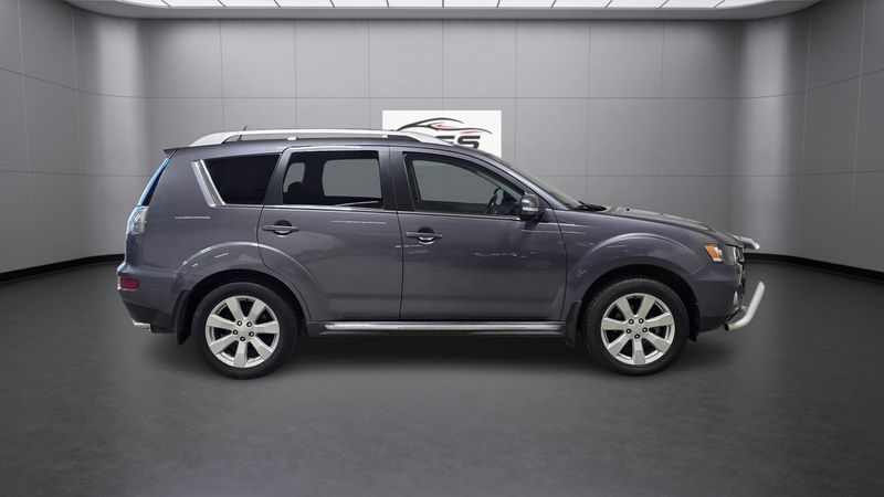 Mitsubishi Outlander bild 4