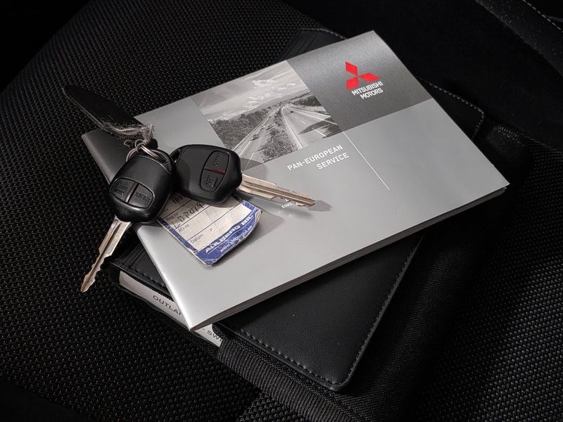 Mitsubishi Outlander bild 20