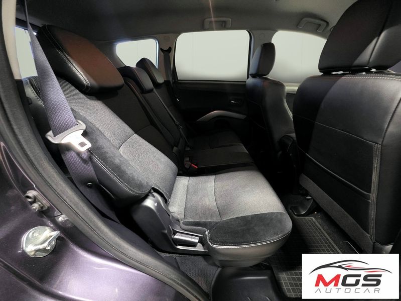 Mitsubishi Outlander bild 15