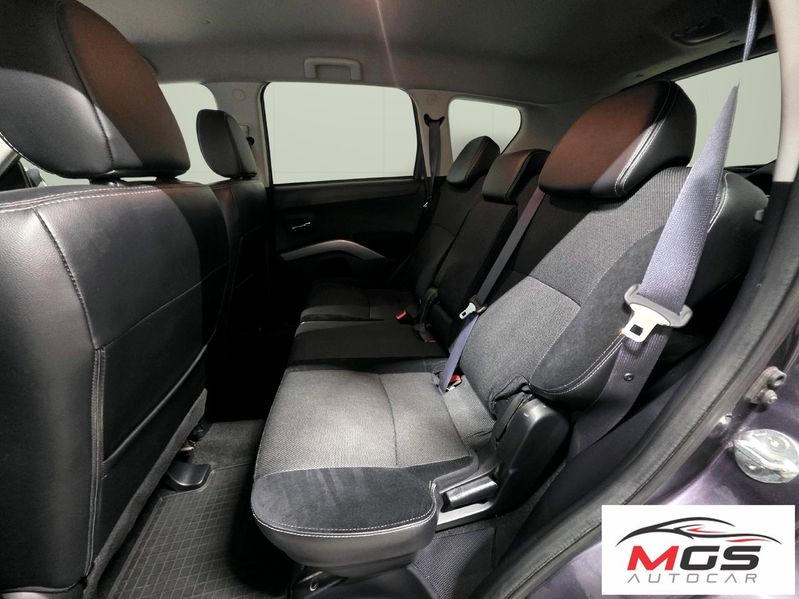 Mitsubishi Outlander bild 16