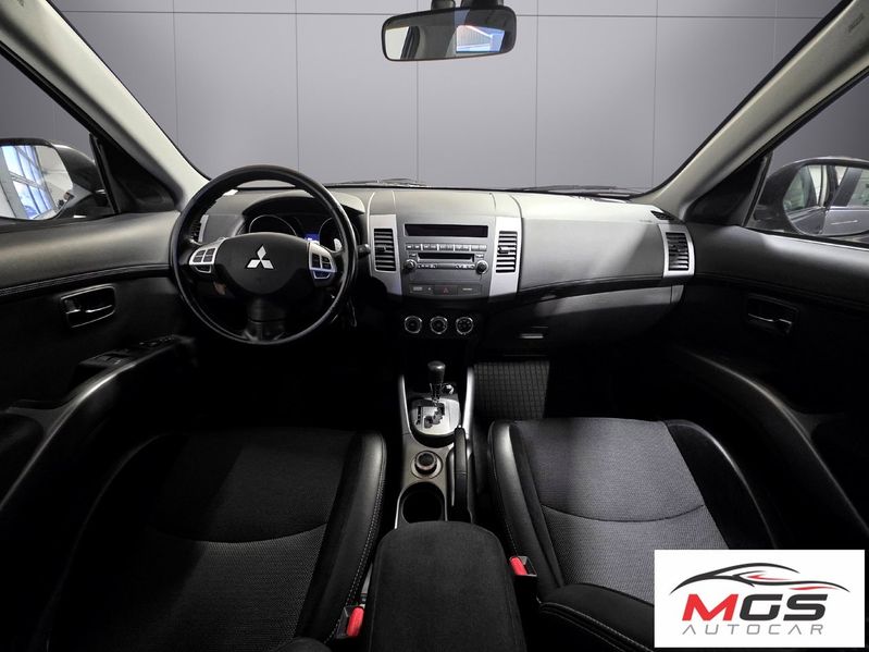 Mitsubishi Outlander bild 12
