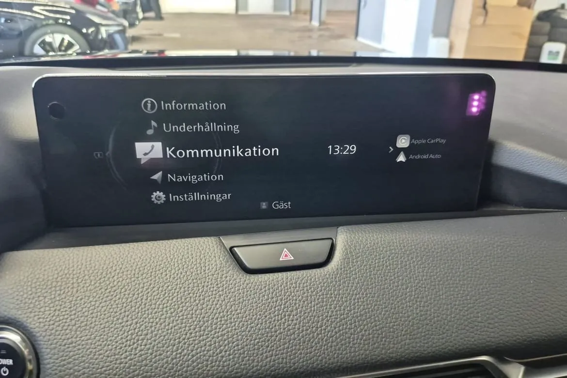 Vehicle image 29