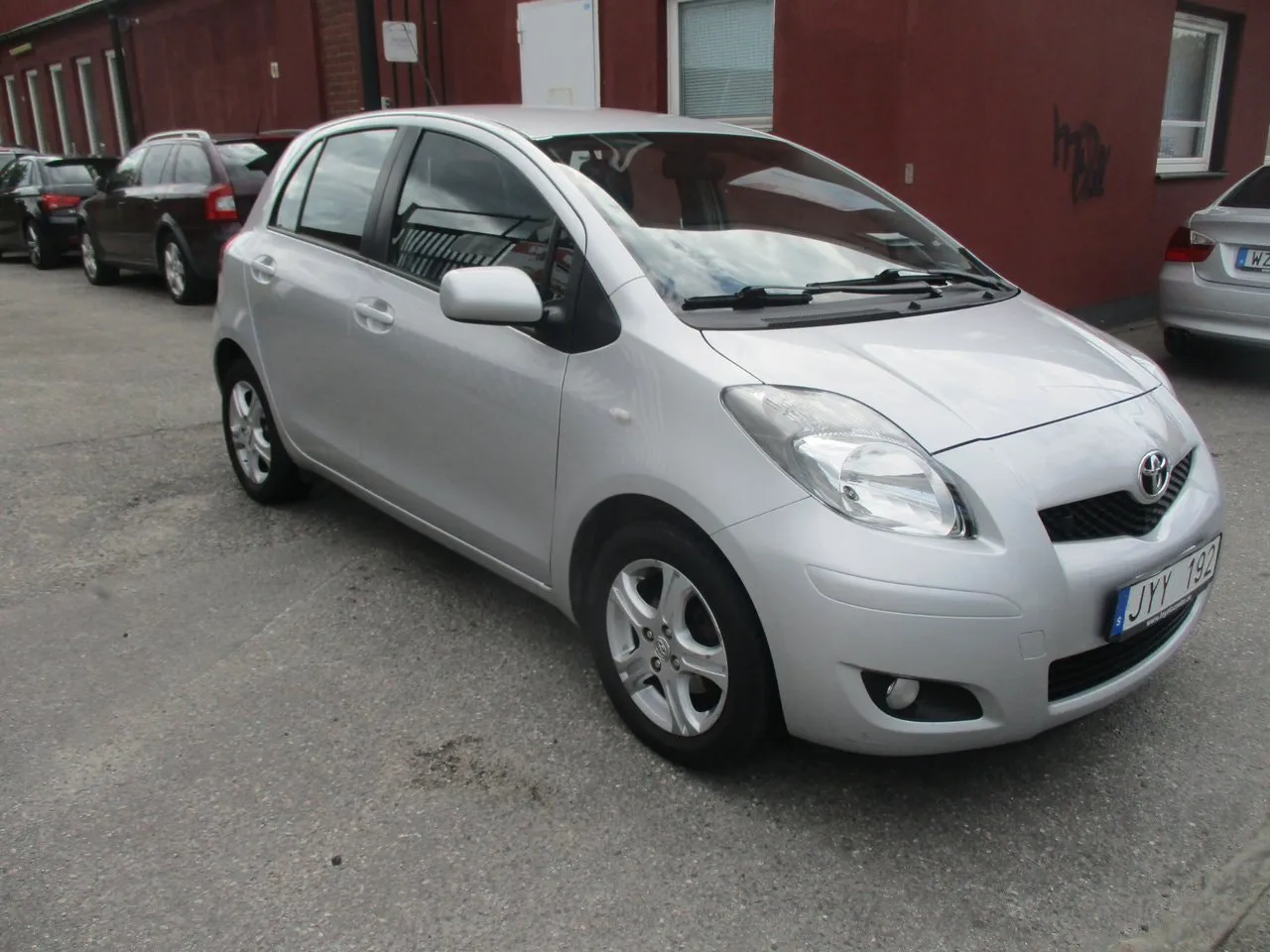 Vehicle image 1