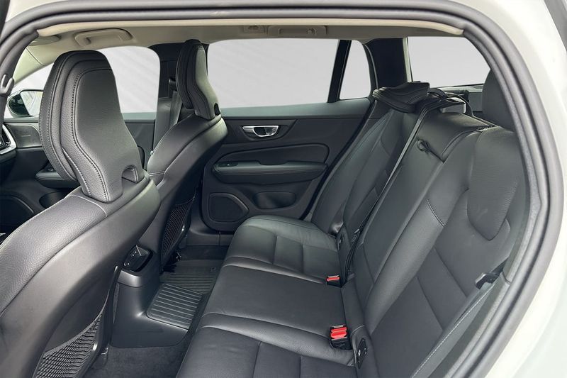 Volvo V60 bild 8