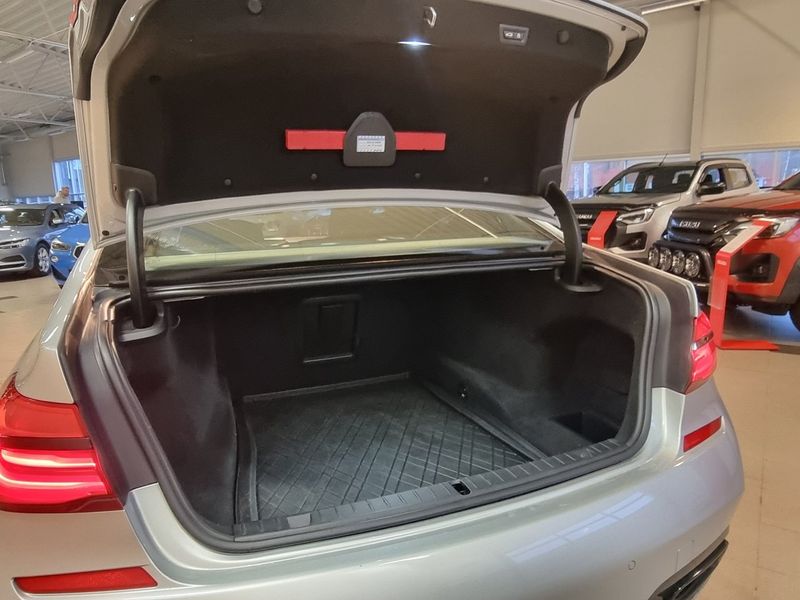 BMW 740 bild 5
