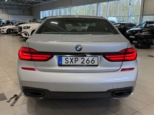 BMW 740 bild 4