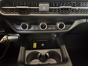 Honda ZR-V bild 14