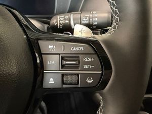 Honda ZR-V bild 15