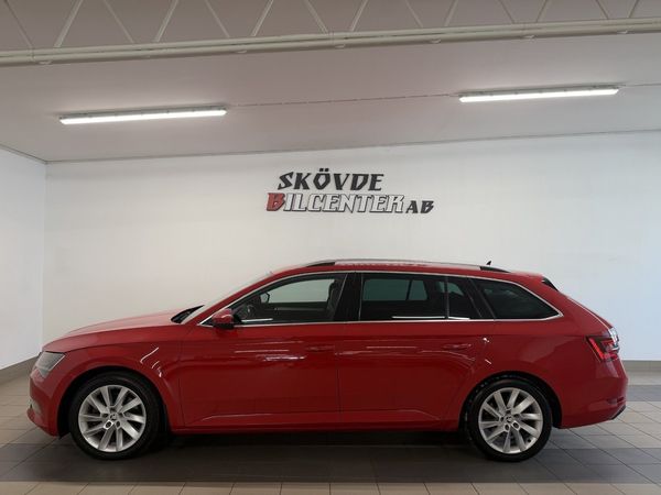 Skoda Superb 2.0 TDI 4x4 Style/Drag/D-Värmare/GPS/Canton/B-Kamera - 2017