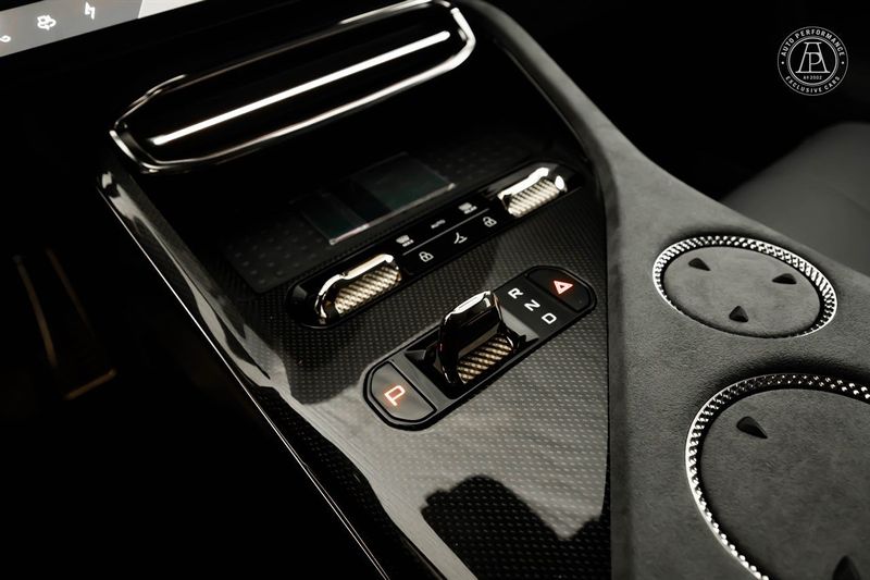 Lotus Eletre bild 7