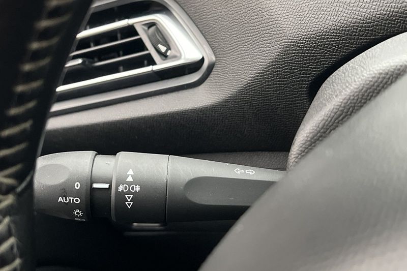 Peugeot 308 bild 20