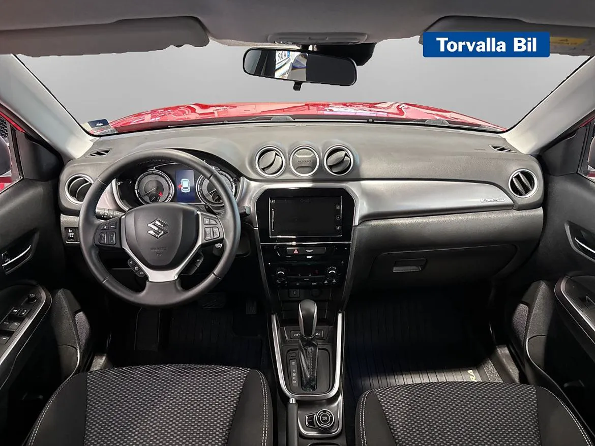 Vehicle image 6
