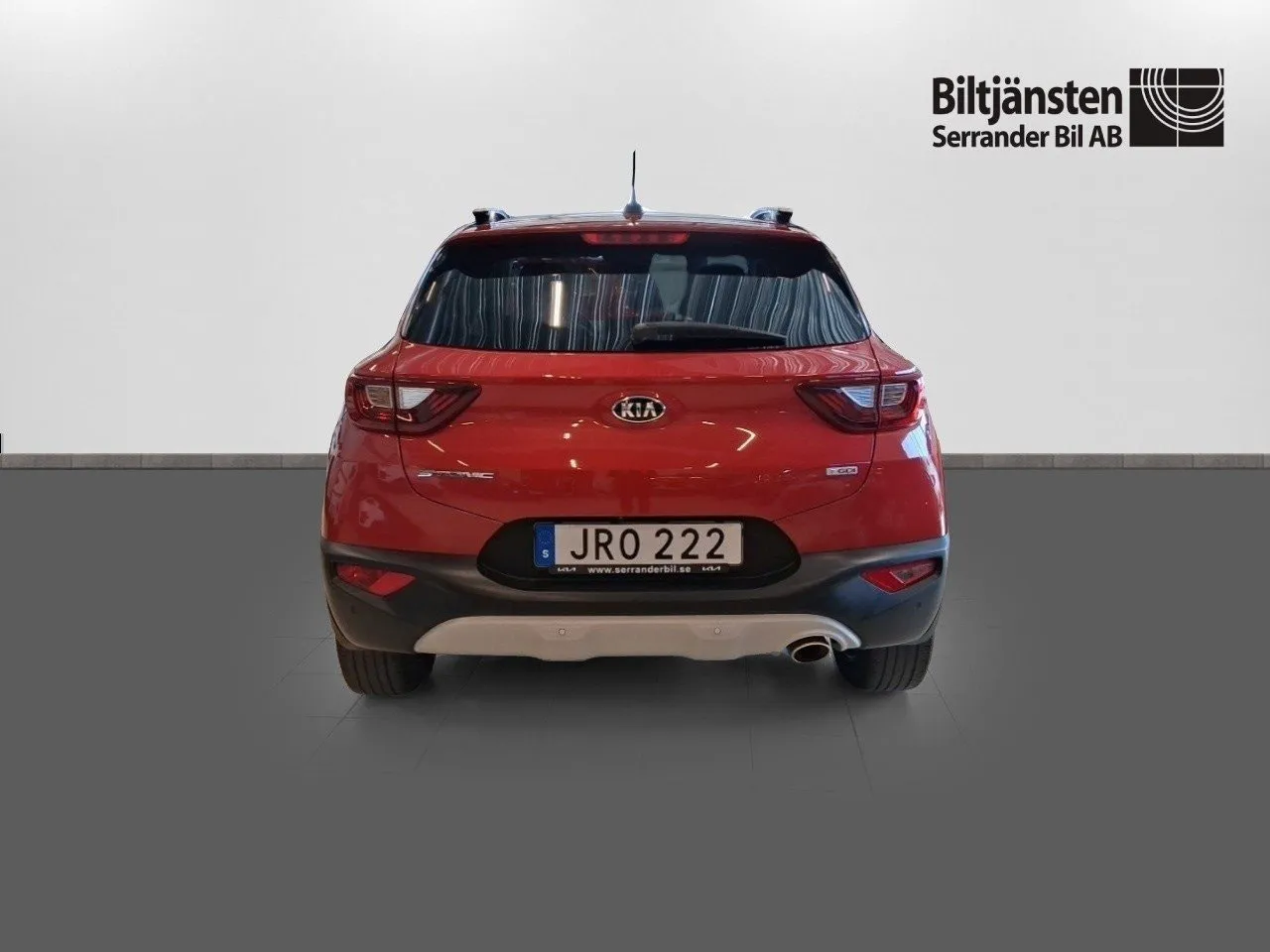 Vehicle image 4
