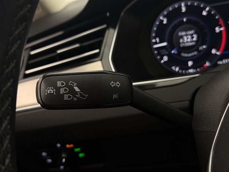Volkswagen Passat bild 30