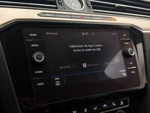 Volkswagen Passat bild 18