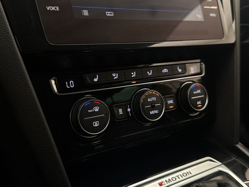 Volkswagen Passat bild 21