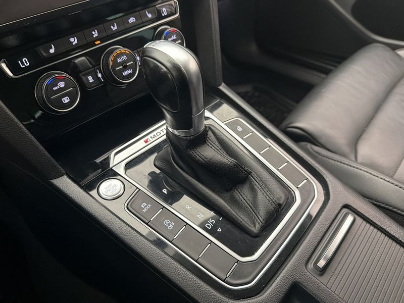 Volkswagen Passat bild 22