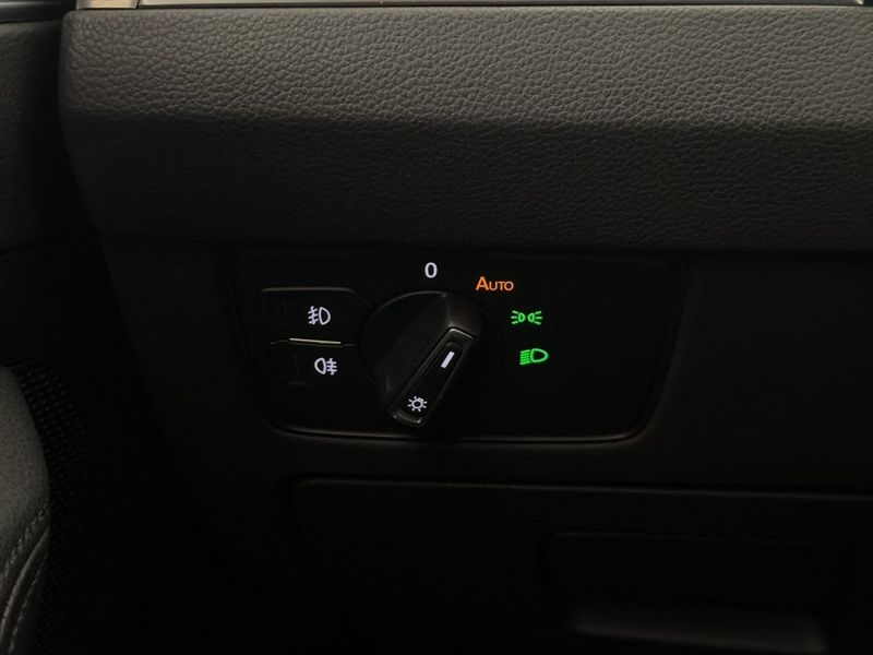 Volkswagen Passat bild 31