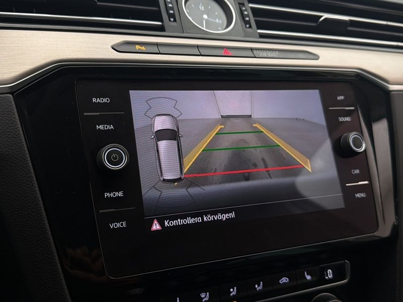 Volkswagen Passat bild 17