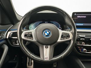 BMW 530 bild 13