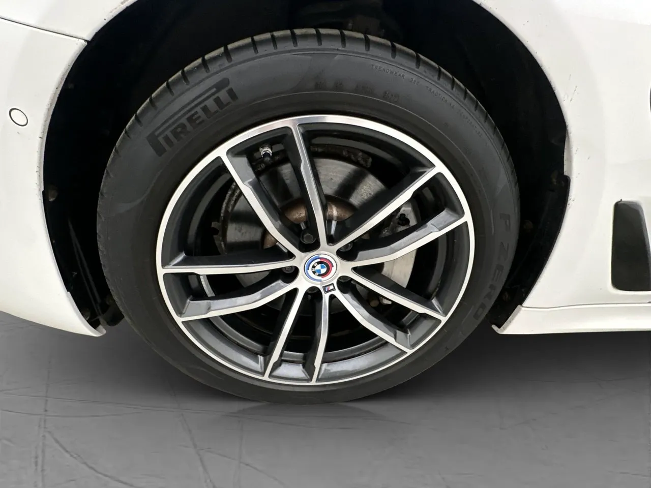 Vehicle image 31