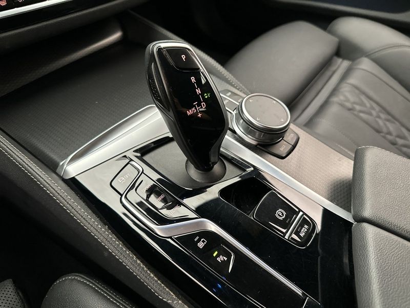 BMW 530 bild 24