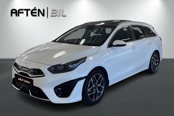 Kia Cee´d Advance Plus Pano|Dragkrok|1 ägare - 2023