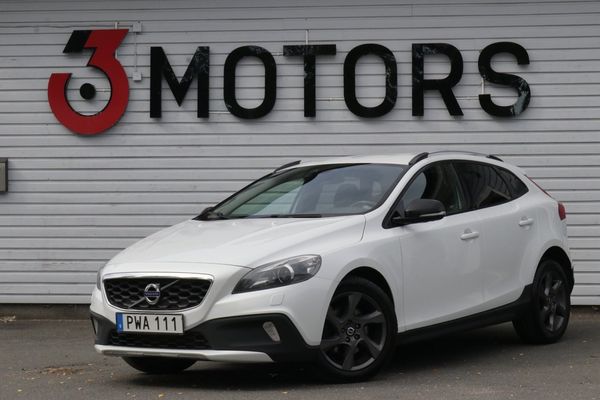 Volvo V40 Cross Country D2 Momentum Business Edition Pro/P-sensor/Nyservad - 2014