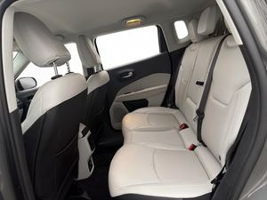 Jeep Compass bild 25