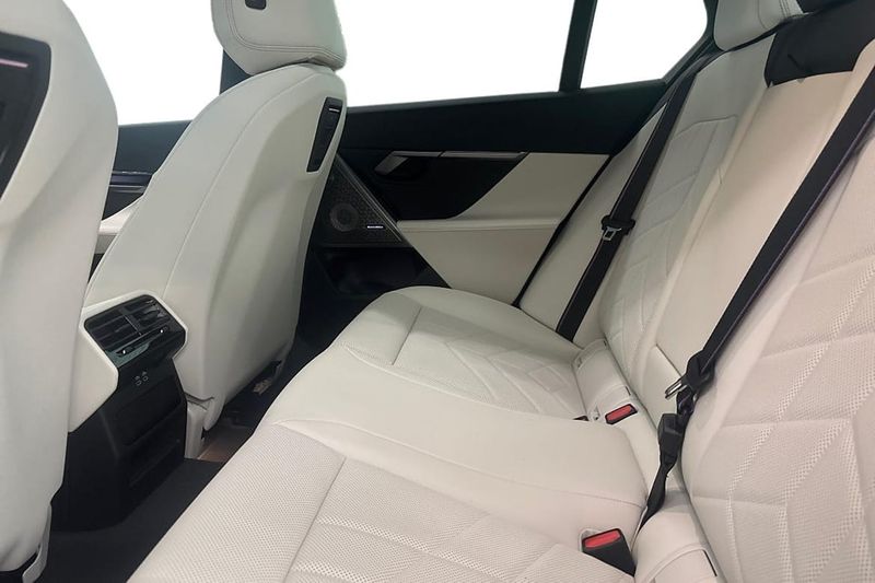 BMW 530 bild 11