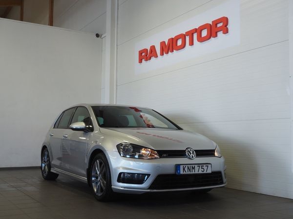Volkswagen Golf 1.4 TSI 140hk DSG Automat R-Line Dragkrok Kamera - 2015
