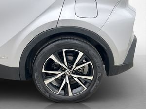 Toyota C-HR bild 24