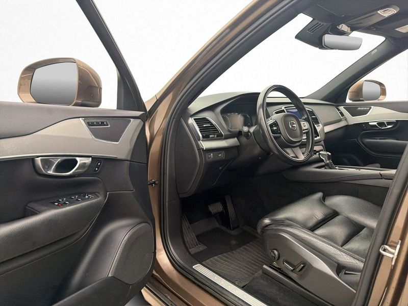 Volvo XC90 bild 32