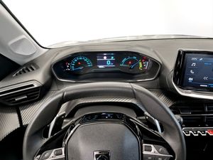 Peugeot 208 bild 8