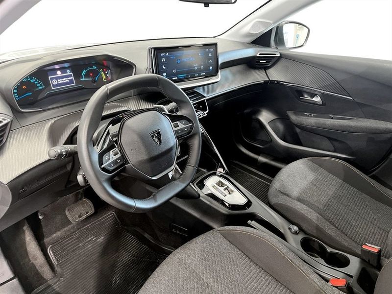 Peugeot 208 bild 4