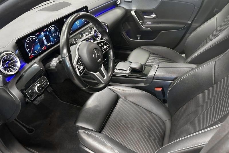 Mercedes CLA200 bild 8