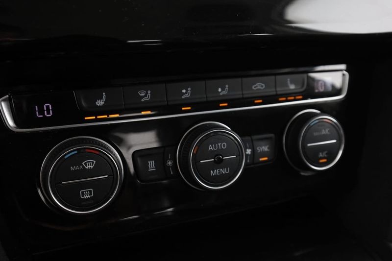 Volkswagen Passat bild 24