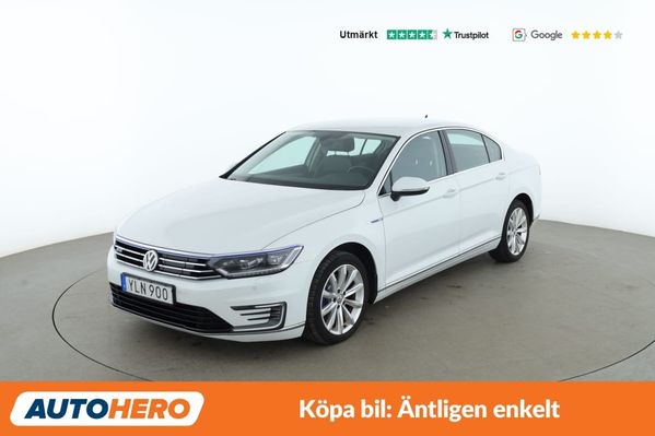 Volkswagen Passat GTE / Värmare, CarPlay, Dragkrok - 2017