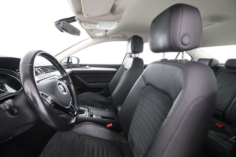 Volkswagen Passat bild 11