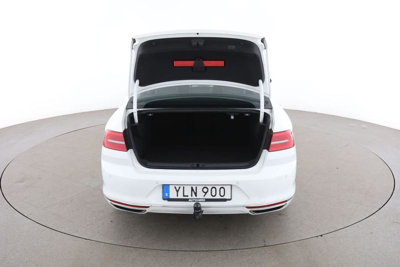 Volkswagen Passat bild 17