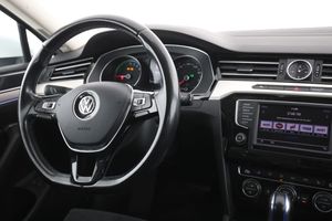 Volkswagen Passat bild 14
