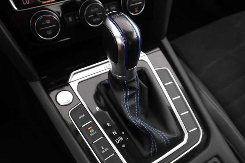 Volkswagen Passat bild 25