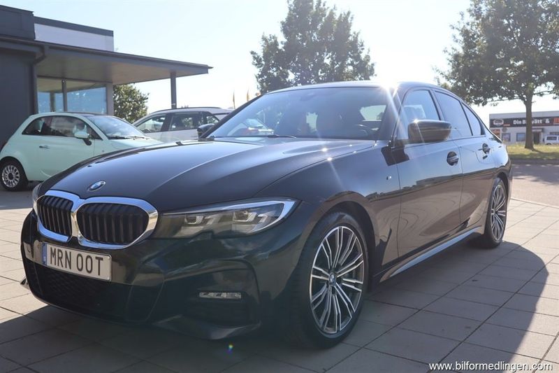 BMW 330 bild 2