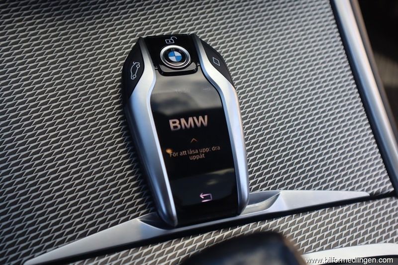 BMW 330 bild 15