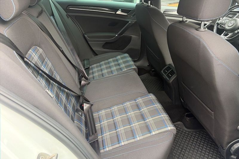 Volkswagen Golf bild 26
