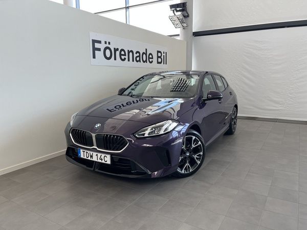 BMW 120 M Sport Design Nav Rattvärme 18" Drive/Park Assist - 2026
