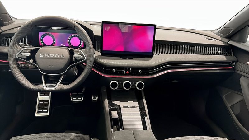 Skoda Superb bild 7