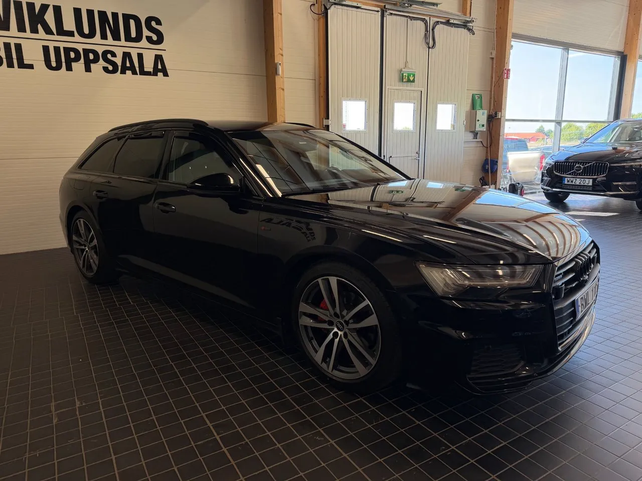 Vehicle image 2