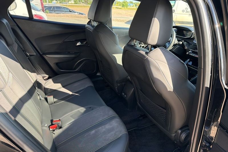 Peugeot 2008 bild 6