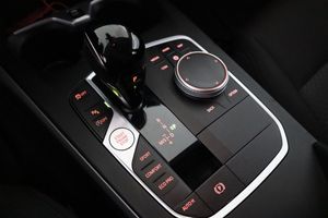 BMW 118 bild 19